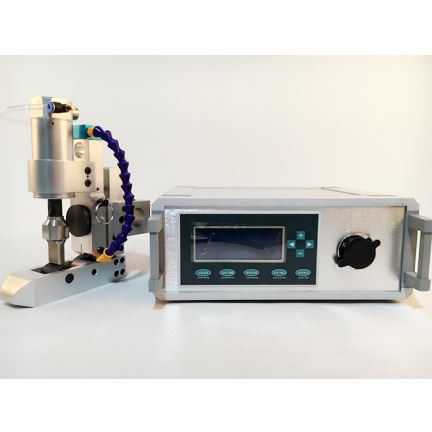 Ultrahangos szövet vágó és tömítő gép